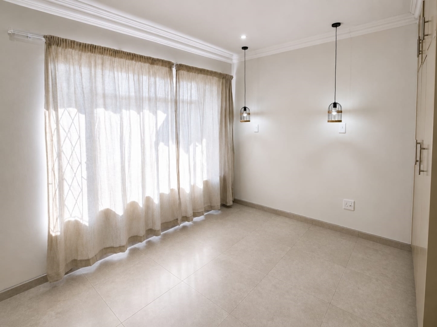 To Let 4 Bedroom Property for Rent in Pellissier Free State